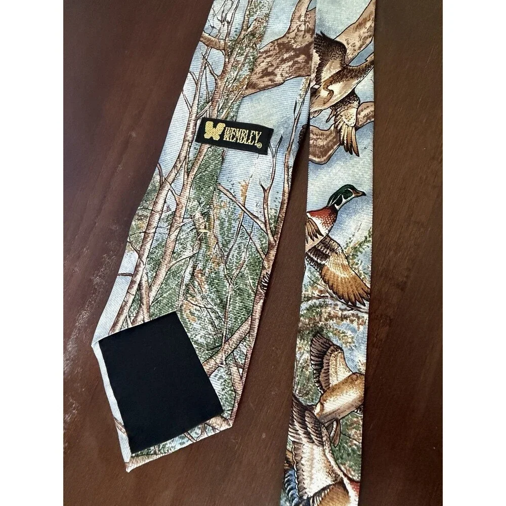 Wembley Silk Tie Necktie Ducks Duck Men's outdoor hunting marsh Made In USA